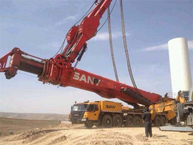 万荣县作业场地不达标（如地面松软），公司会提供解决方案吗？