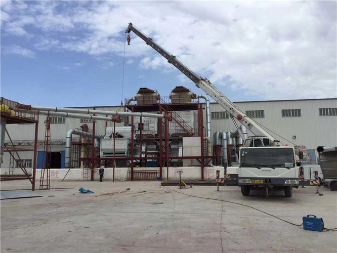 万荣县“手脚齐动”—— 吊车的 “协同作业” 技术